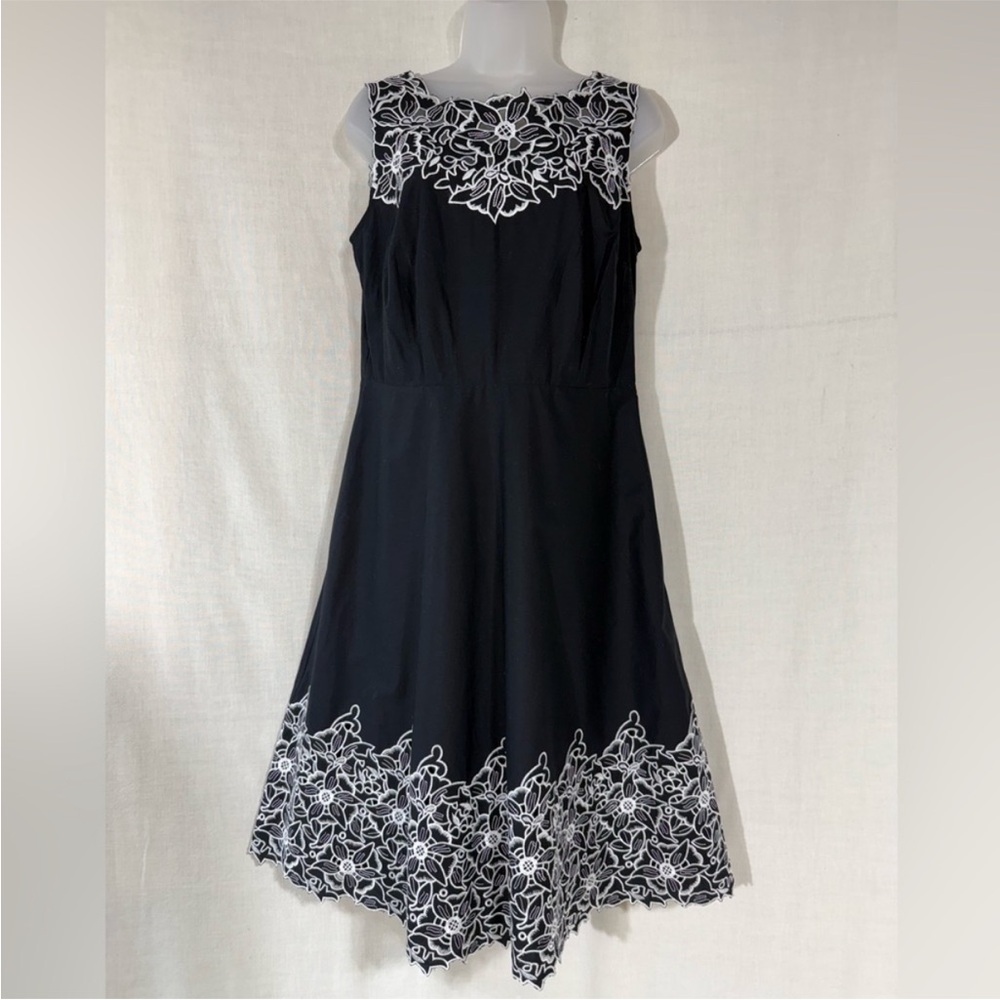 ๐ช Talbots Embroidered Lace Latin Mexican Inspired Fit & Flare Dress Size 16 - Picture 3 of 10